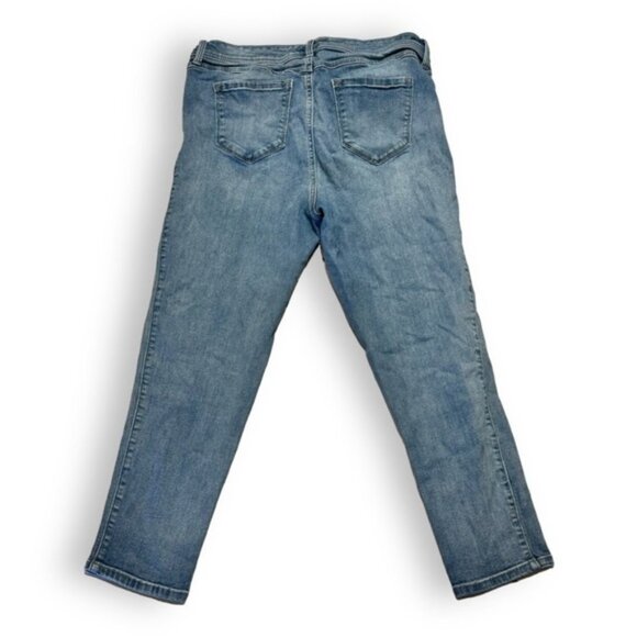 Women’s 12 (14) Cropped Luxe Skinny Jeans - Light Wash with Destruction - Picture 3 of 12